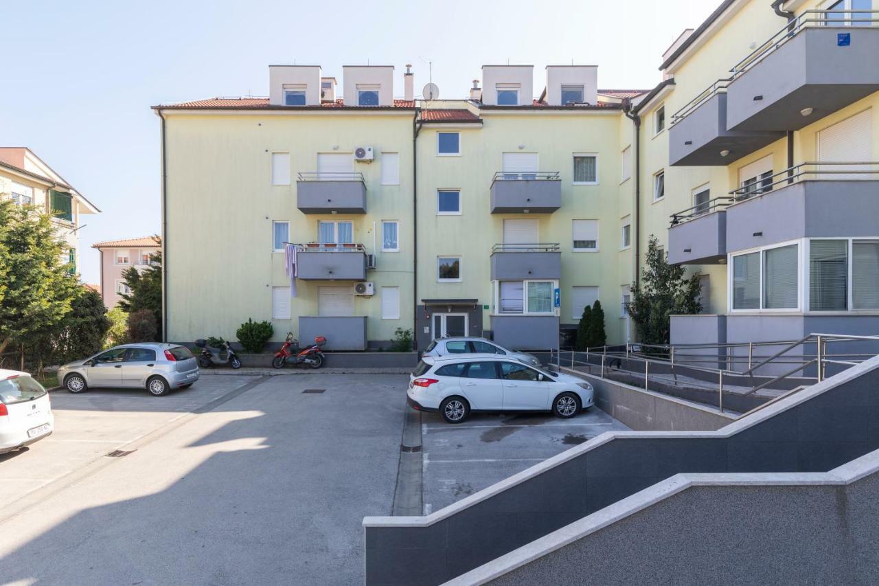 Onyx - Luxury Sunny Apartment Pula Eksteriør billede